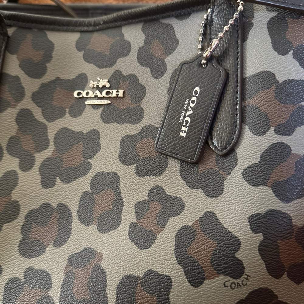 Coach Leopard Print Tote and Wallet - Black and Brown - Picture 4 of 6